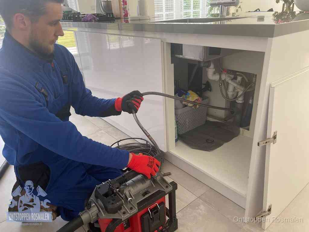 Riool ontstoppen ontstoppingsveer in Rosmalen